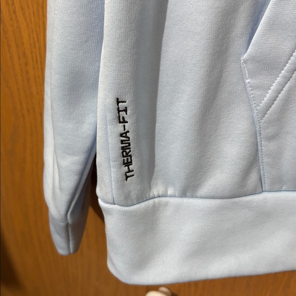 Nike Men's M Light Blue Hoodie with black Swoosh Therma fit or women’s large - Picture 2 of 8